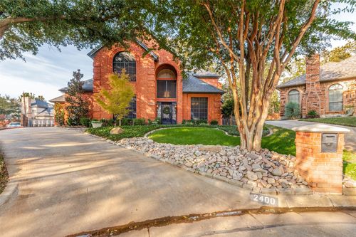 2400 Wild Rose Ct, Arlington, TX, 76006-4839 | Card Image