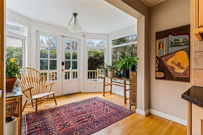 1023 St Charles St, House other with 3 bedrooms, 3 bathrooms and 6 parking in Victoria BC | Image 16