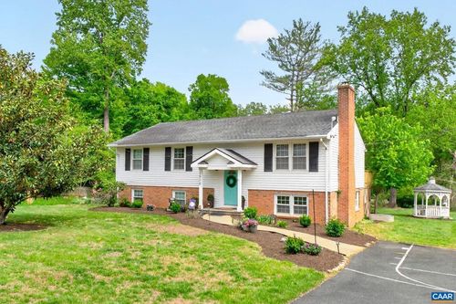 2520 Huntington Rd, CHARLOTTESVILLE, VA, 22901-1262 | Card Image