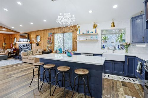 23095 Hemlock, Crestline, CA, 92325 | Card Image