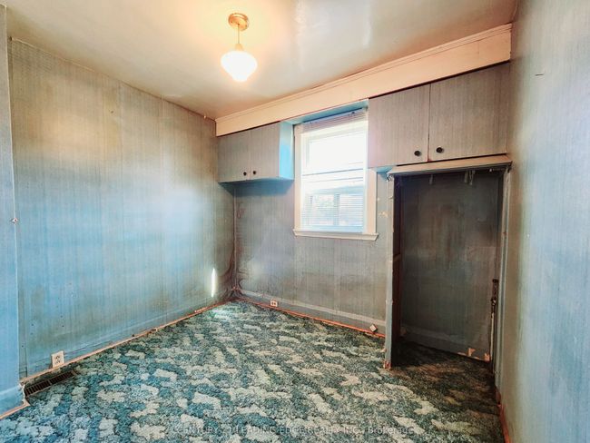 635 Coxwell Ave, House attached with 3 bedrooms, 2 bathrooms and null parking in Toronto ON | Image 23