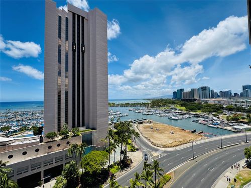 apt-1452-1684 Ala Moana Blvd, Honolulu, HI, 96815-5708 | Card Image