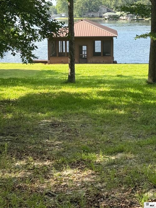 367 Woodsway Cir, Chatham, LA, 71226-8816 | Card Image