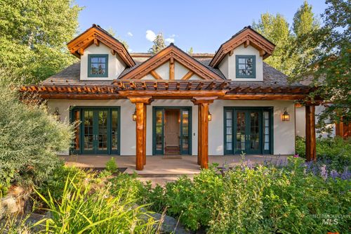 7 Rose Ct, Sun Valley, ID, 83353 | Card Image