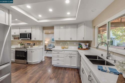 1084 Southdown Ct, Walnut Creek, CA, 94596-6326 | Card Image