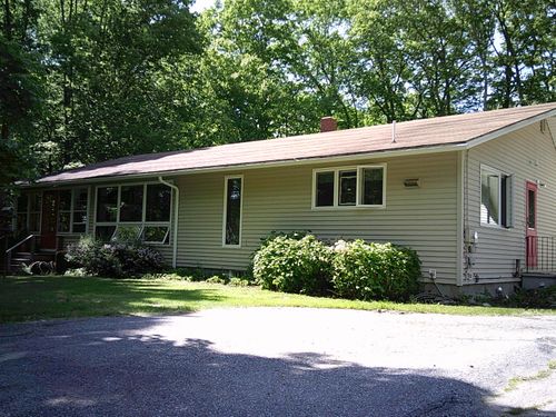 43 Round The Pond Rd, Norway, ME, 04268-4247 | Card Image