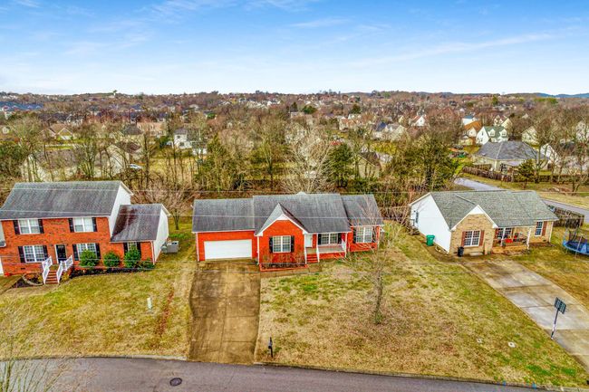 Aerial photo of neighborhood | Image 36