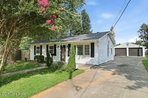 9914 Appollo Ln, Louisville, KY, 40272 | Card Image