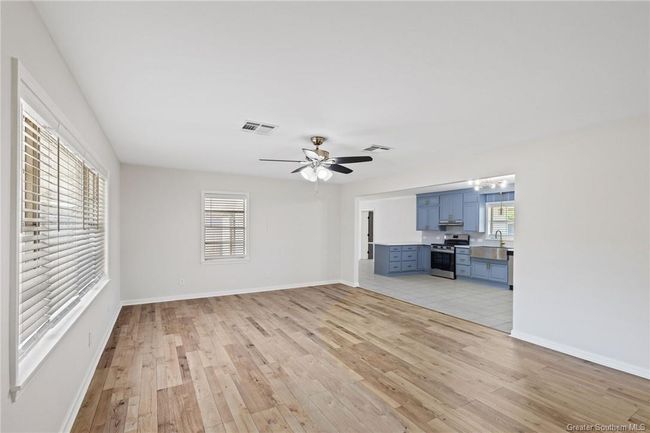 1912 Elizabeth St, House other with 3 bedrooms, 2 bathrooms and 2 parking in Westlake LA | Image 4