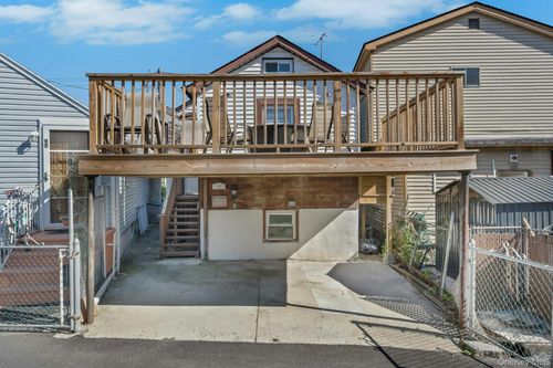 c-96 C Centre Edgewater Park Dr, Bronx, NY, 10465 | Card Image