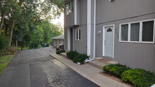 14816 S Penn Rd, Plainfield, IL, 60544-2826 | Card Image