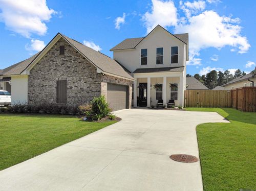 25276 Burlington Dr, Denham Springs, LA, 70726-6192 | Card Image