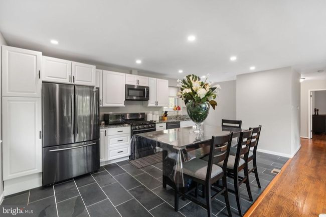 7516 Essex Ave, House other with 4 bedrooms, 3 bathrooms and null parking in SPRINGFIELD VA | Image 18