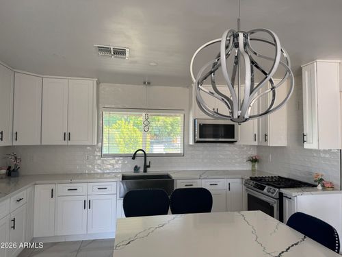 1129 W 10th St, Mesa, AZ, 85201-3927 | Card Image