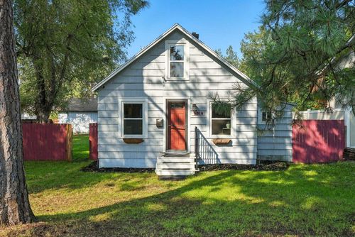 5919 N Howard St, Spokane, WA, 99205-6419 | Card Image