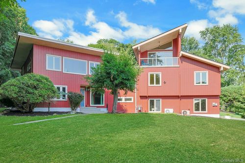 6 Grandview Ave, Cornwall On Hudson, NY, 12520-1206 | Card Image