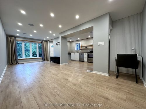 52 Charlbrook Ave, Barrie, ON, L4M2Y4 | Card Image