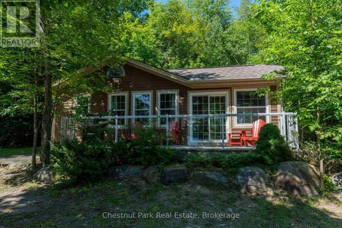 111-8-1052 Rat Bay Road, Lake of Bays (Franklin), ON, P0A1H0 | Card Image