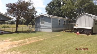 3985 Fm 2267, Home with 3 bedrooms, 2 bathrooms and null parking in Palestine TX | Image 2