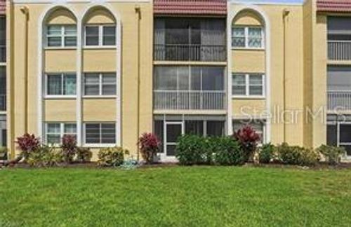 102-1085 Forest Lakes Dr, NAPLES, FL, 34105-2233 | Card Image