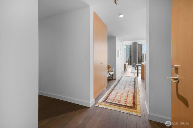 Entry way to unit. | Image 8