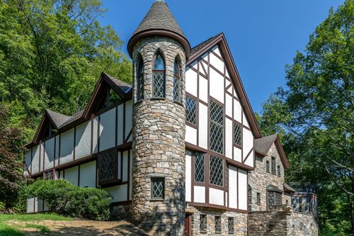 13 Cobble Heights Rd, Kent, CT, 06757-1610 | Card Image