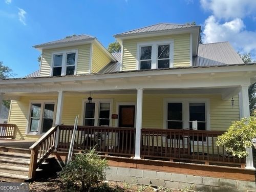 345 N Oliver St, Elberton, GA, 30635-1239 | Card Image