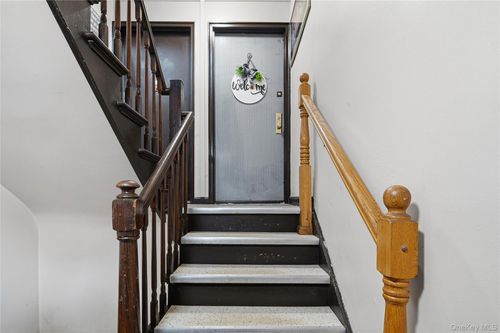 294-156 80th St, Howard Beach, NY, 11414-2504 | Card Image