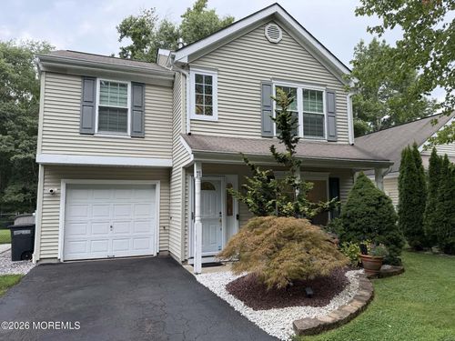 71 New Beginnings Xing, Manalapan, NJ, 07726-9041 | Card Image
