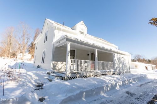 35 Chapman Rd, Pittsfield, MA, 01201-7102 | Card Image