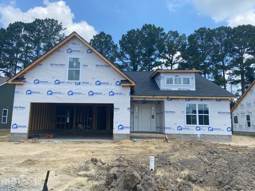 2209 Rhinestone Dr, Winterville, NC, 28590-6108 | Card Image