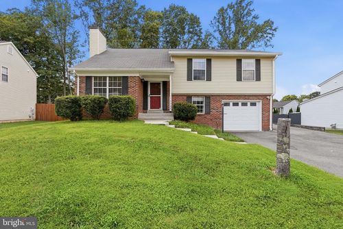 13363 Packard Dr, WOODBRIDGE, VA, 22193-3915 | Card Image