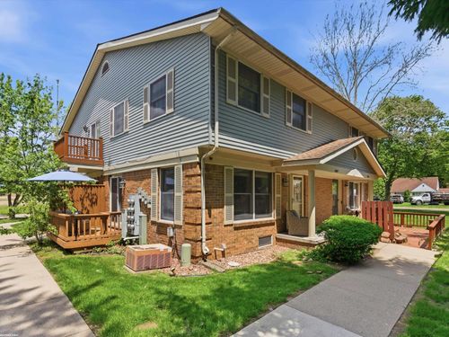 51409 Ashley Street, New Baltimore, MI, 48047 | Card Image