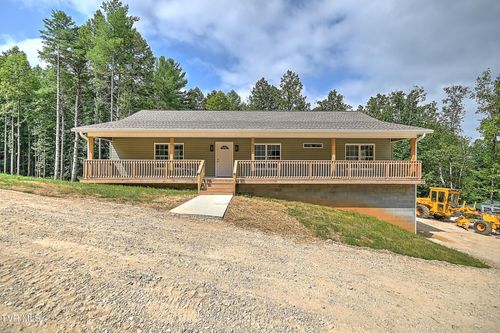 477 Norris Rd, Butler, TN, 37640-7819 | Card Image