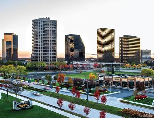 25391 Saint James, Southfield, MI, 48075-1268 | Card Image