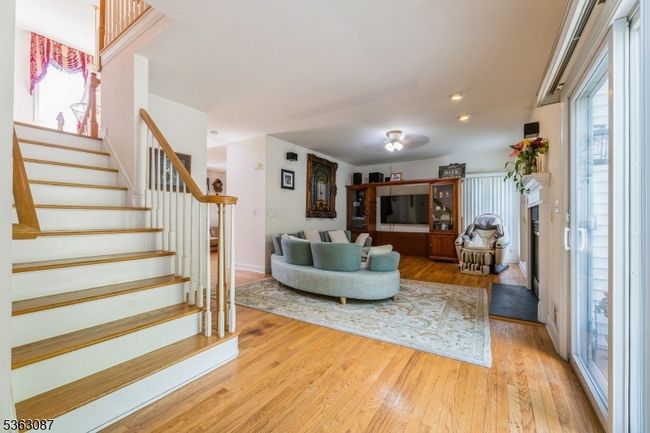 42 Stephens Mill Rd, House other with 4 bedrooms, 3 bathrooms and null parking in Hackettstown NJ | Image 12