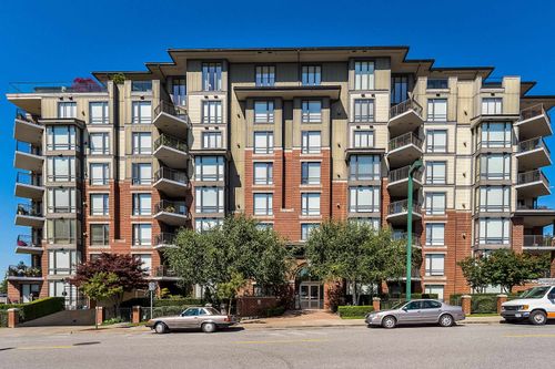 103-1551 Foster St, White Rock, BC, V4B5M1 | Card Image