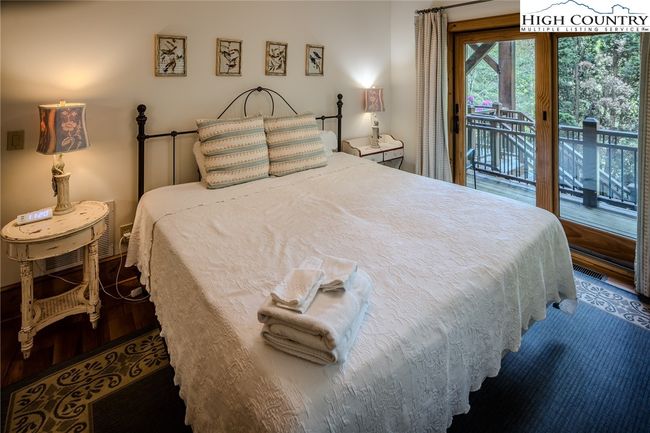 Bedroom Suite on First level | Image 11