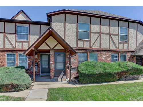 956 S Iola St, Aurora, CO, 80012-3007 | Card Image