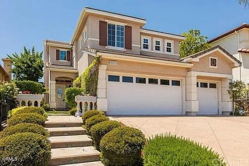 11233 Ravenna Ln, Porter Ranch, CA, 91326-4172 | Card Image