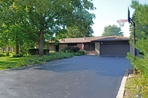 22W368 Glendale Ter, Medinah, IL, 60157-9727 | Card Image
