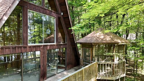 N1670 Sundance Trail, Menominee, WI, 54135 | Card Image