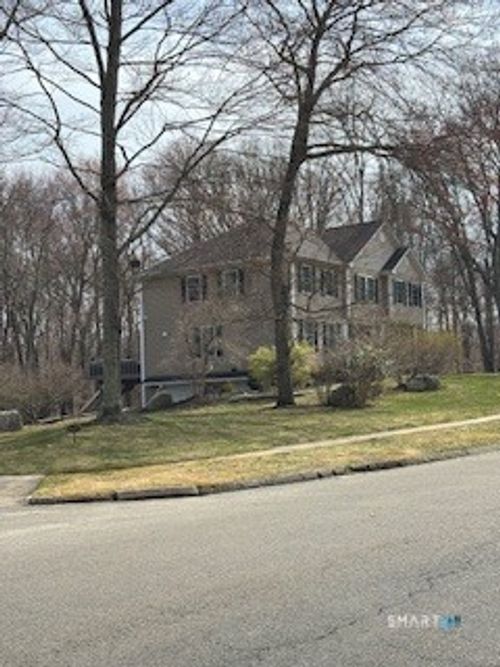 1620 N Peters Ln, Stratford, CT, 06614-1088 | Card Image