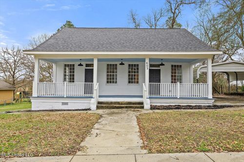 603 College St, Port Gibson, MS, 39150-2119 | Card Image