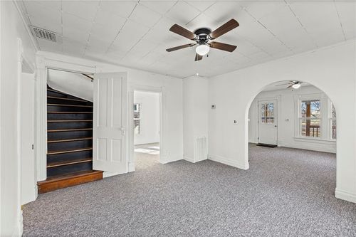 311 S Sycamore St, Iola, KS, 66749-3319 | Card Image