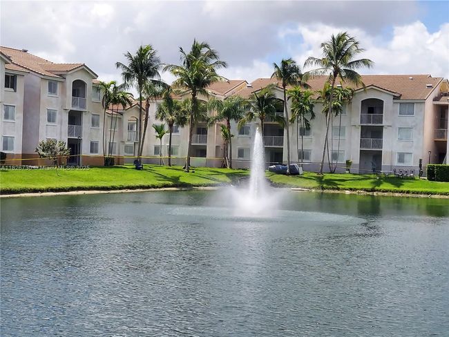 APT-125 - 2640 S University Dr, Condo with 2 bedrooms, 2 bathrooms and null parking in Davie FL | Image 52