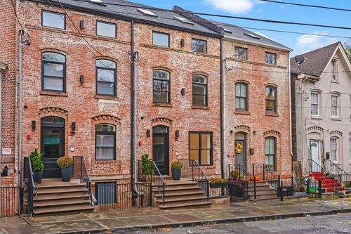3-117 Lander St, Newburgh, NY, 12550-4531 | Card Image