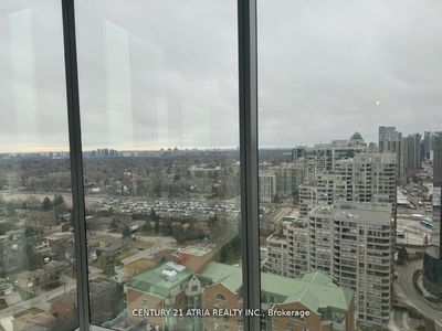 2003 - 8 Olympic Garden Dr, Condo with 3 bedrooms, 2 bathrooms and 1 parking in Toronto ON | Image 3