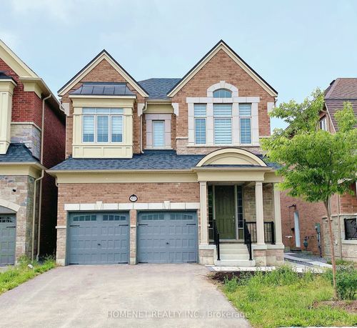63 Blenheim Cir, Whitby, ON, L1P0E2 | Card Image