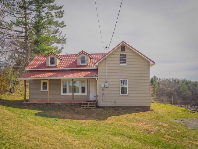 104 Barbershop Ln, House other with 2 bedrooms, 1 bathrooms and null parking in Fries VA | Image 5